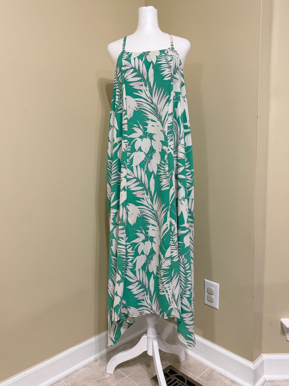 The Limited Green and White Tropical Maxi Dress